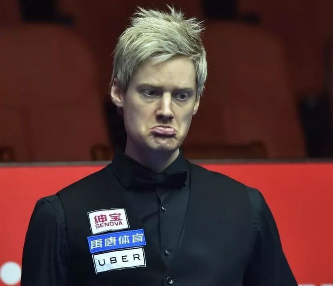 一名处于黄 一名处于黄