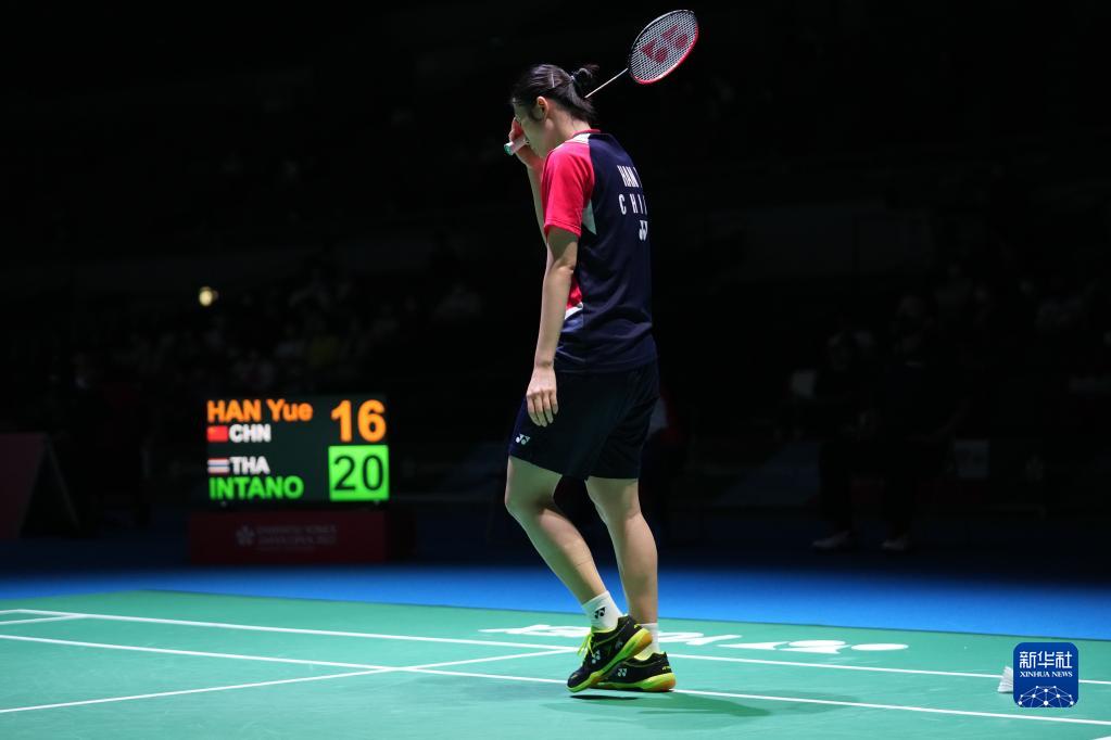 如何在夹缝 如何在夹缝