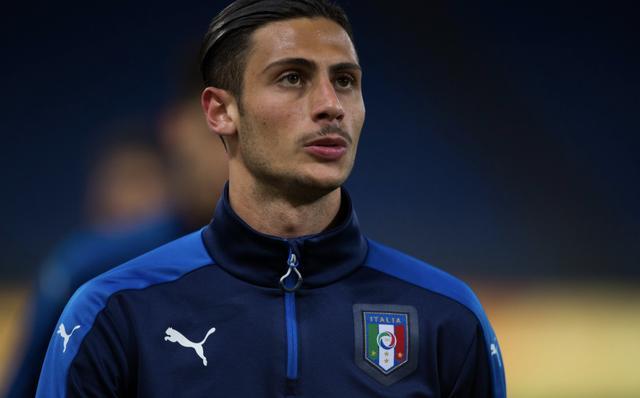 趁机接触他 趁机接触他