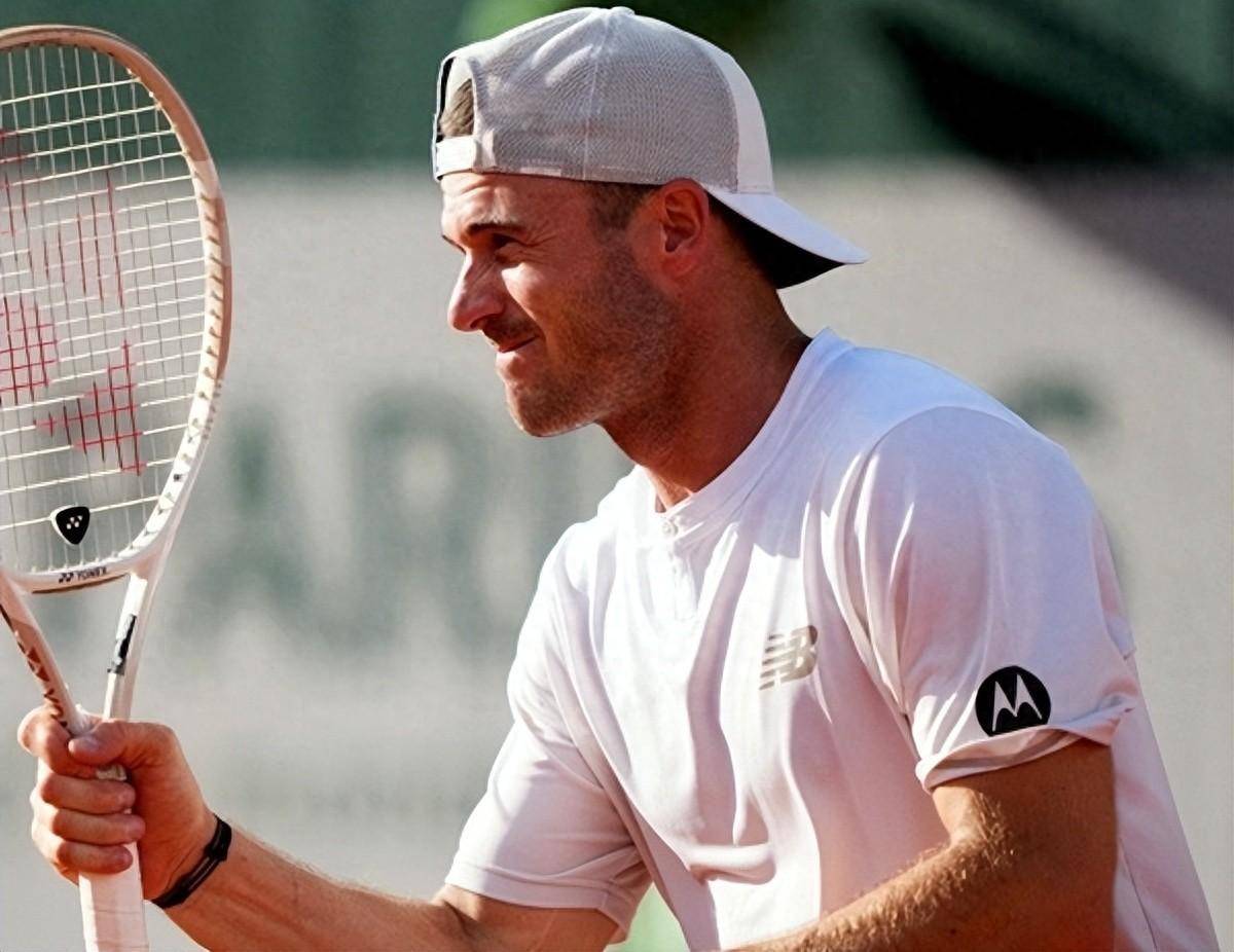 足够的进攻 足够的进攻