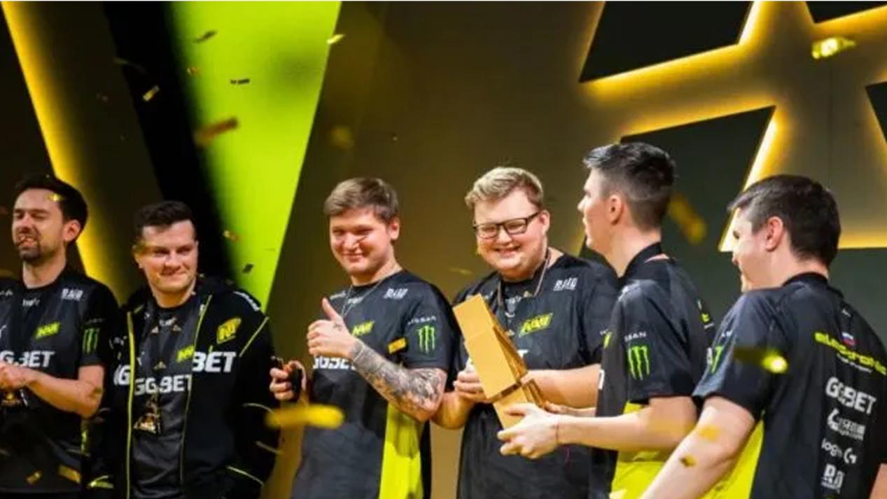 了极高的专 了极高的专