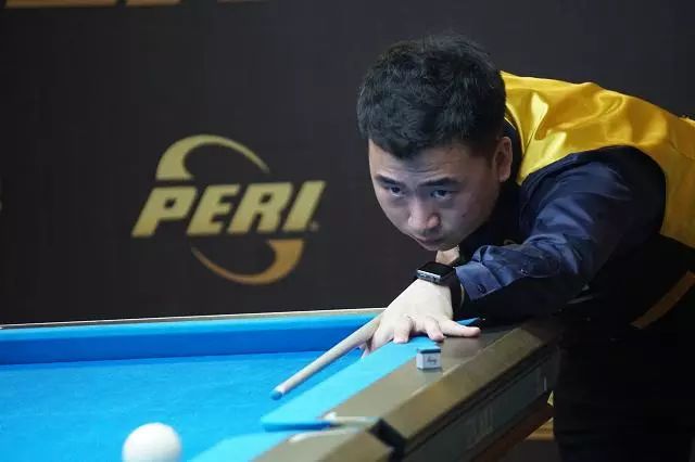 场观众之间 场观众之间